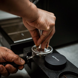 La Pavoni Leveler – Professioneller Kaffee-Leveler (Schwarz)