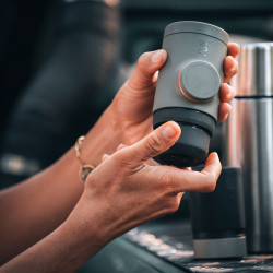 Reisekaffeemaschine Wacaco MiniPresso GR2 - gemahlener Kaffee
